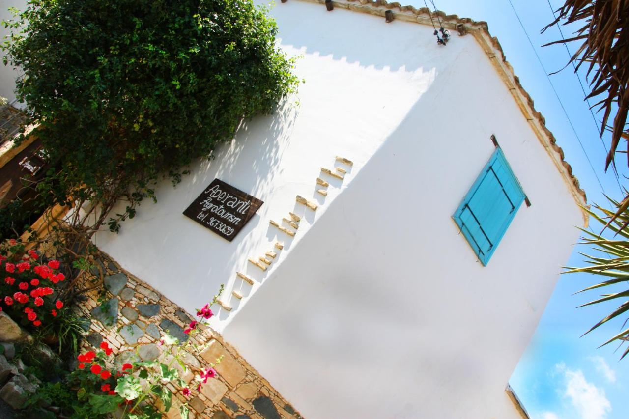 Aperanti Agrotourism Bed & Breakfast Pera Orinis Exterior photo
