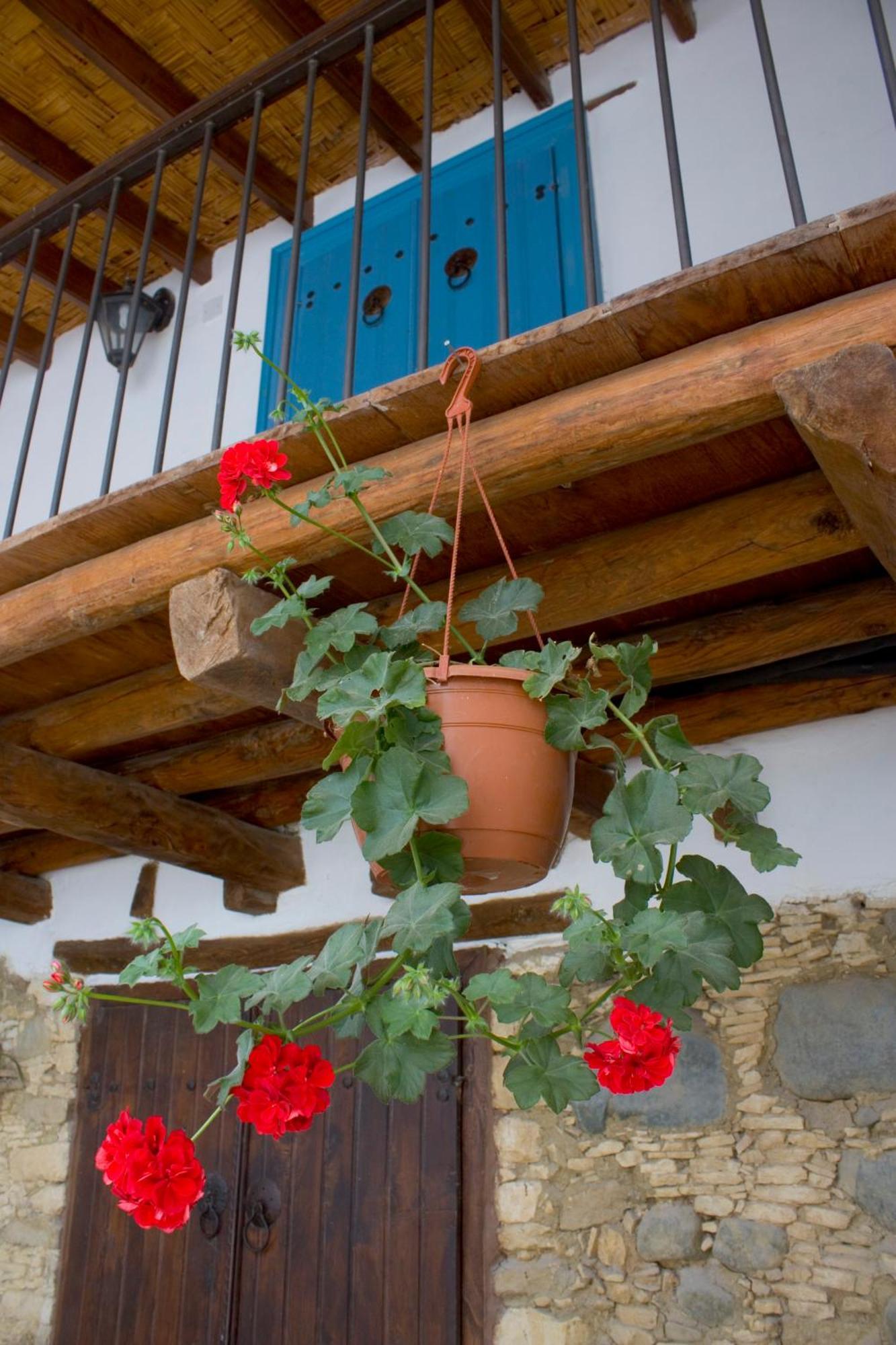 Aperanti Agrotourism Bed & Breakfast Pera Orinis Room photo